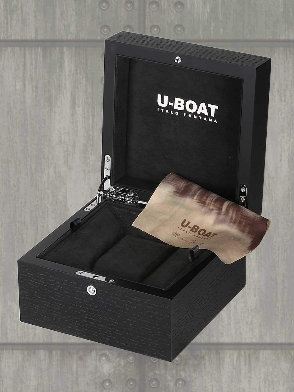 U-BOAT Mod. 9007_A_MT